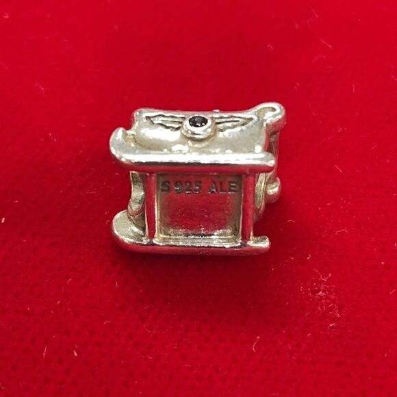 Pandora ALE Sterling Silver Santa’s Sleigh Charm Retired Christmas - Picture 3 of 4